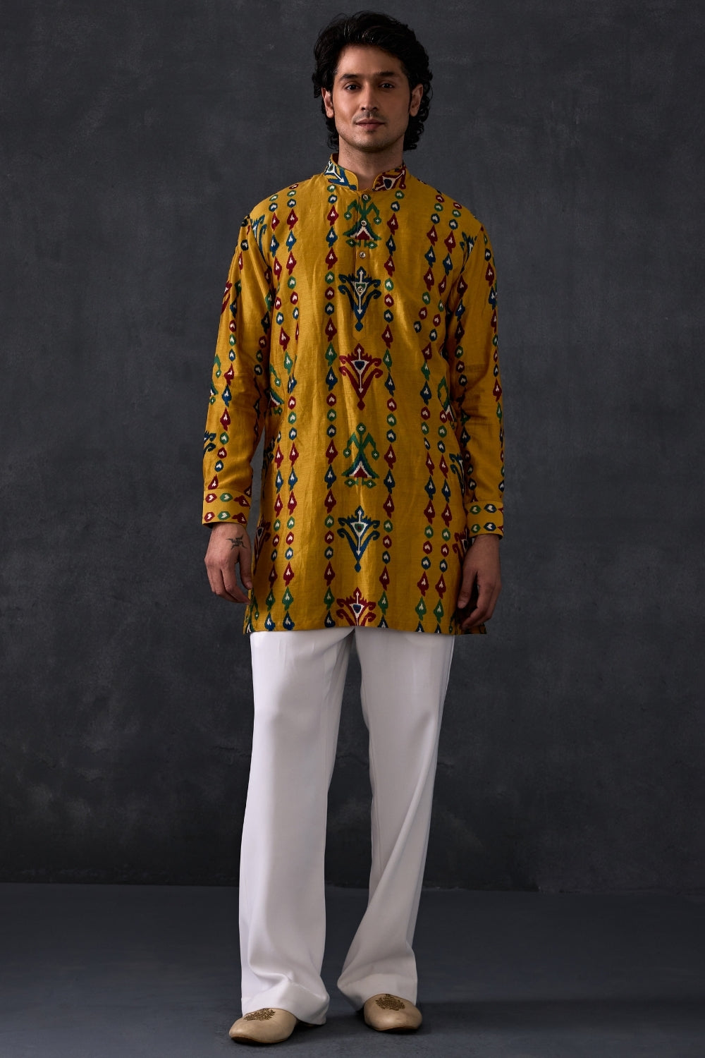 Printed Kurta And Trousers