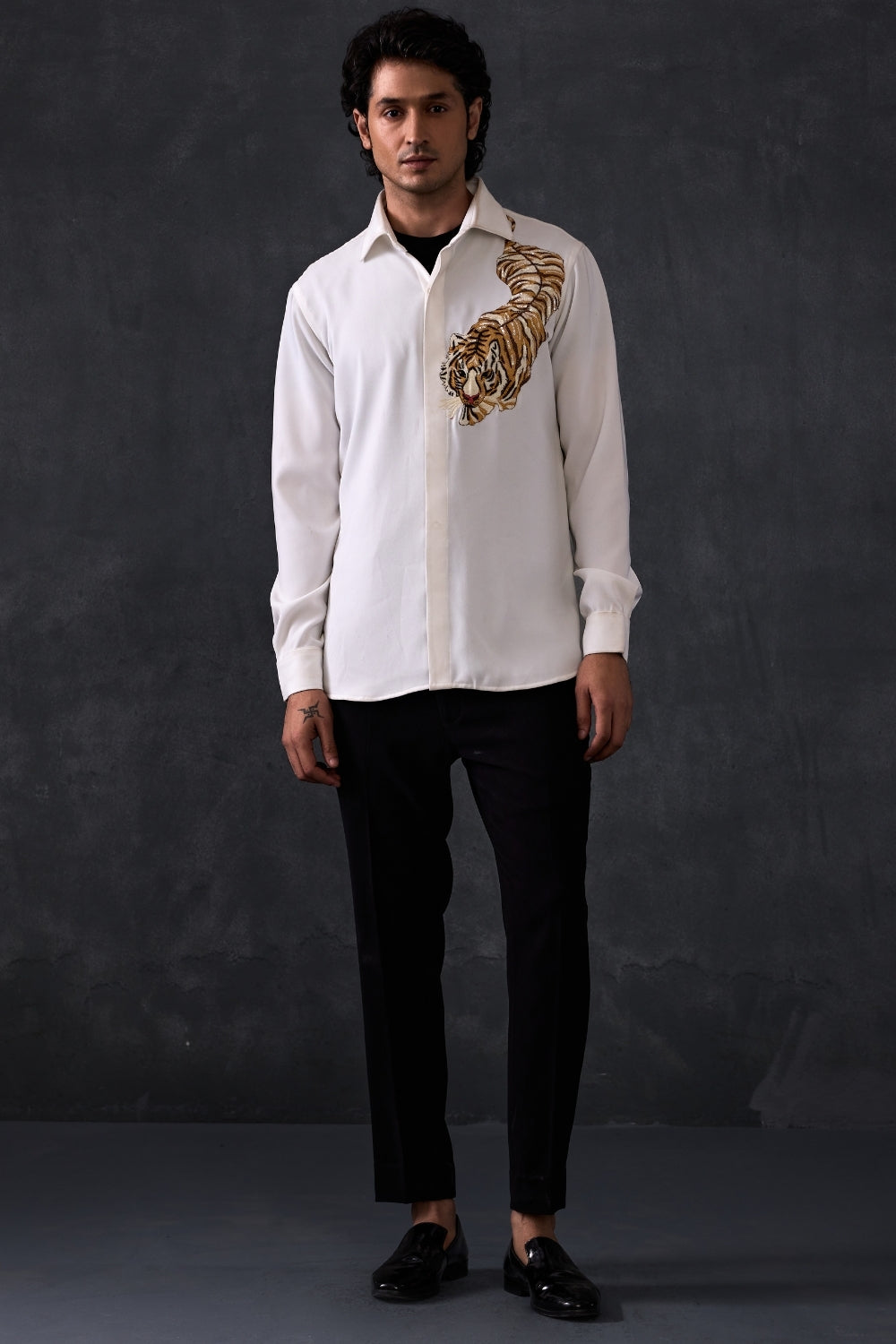 White Tiger Embroidery Shirt