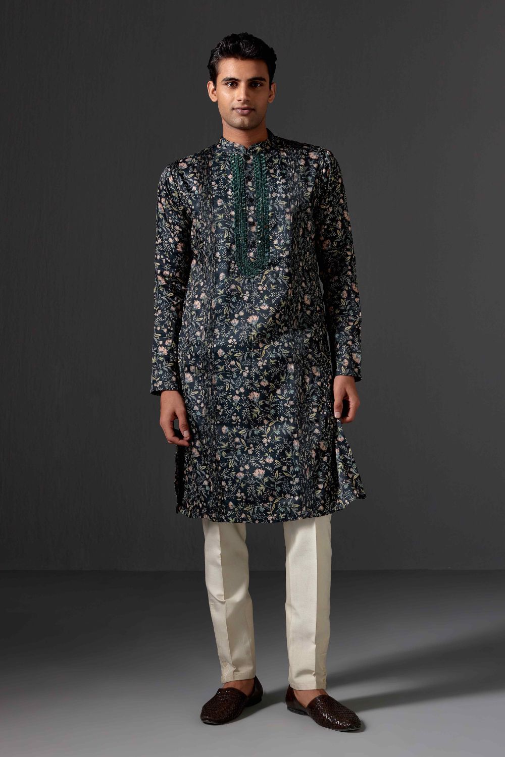 Varun Mirror Work & Pintuck Green Kurta Set