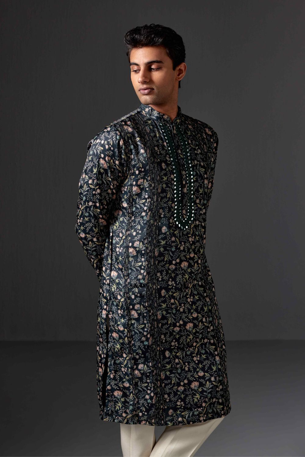 Varun Mirror Work & Pintuck Green Kurta Set