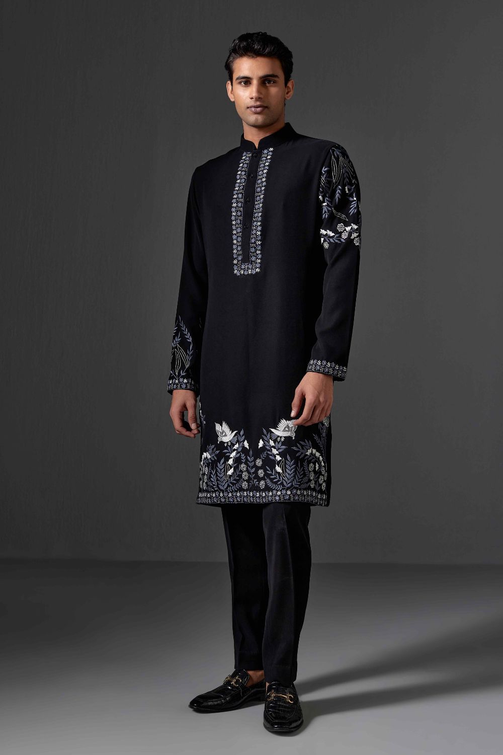 Om Thread Embroidered Kurta Set